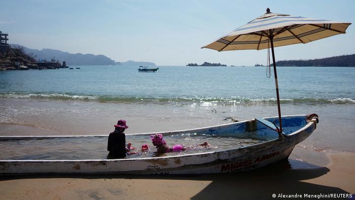 67252270_303 67252270_303