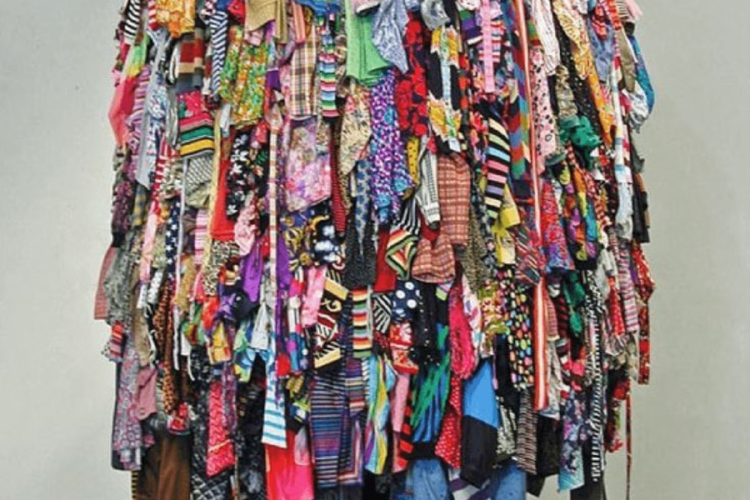 reciclado ropa Ropa bajo control: Chile incorpora textiles a su ley REP. (Pinterest)