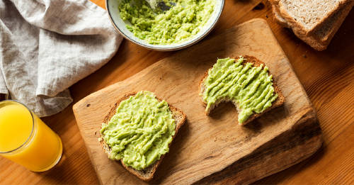 Ideas para hacer un brunch saludable cuando te despiertas tarde y con hambre