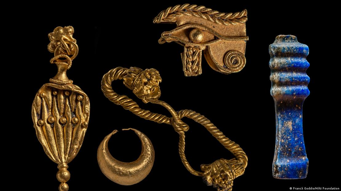 66890495_906 66890495_906