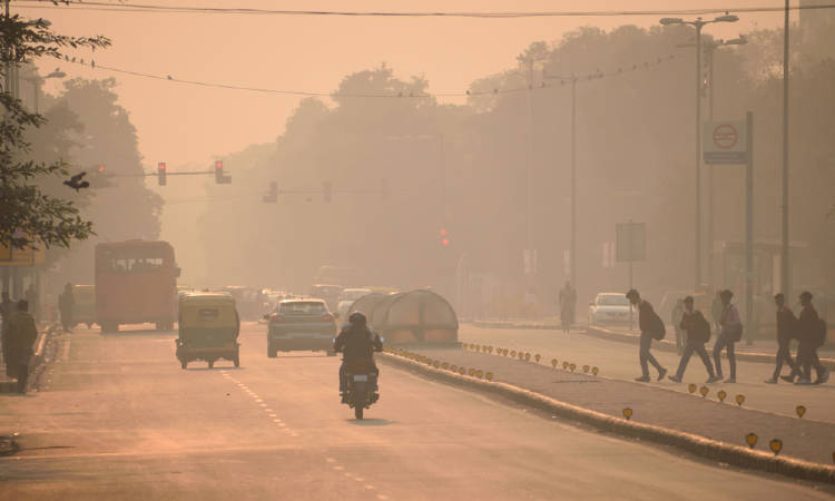 aire contaminado delhi india
