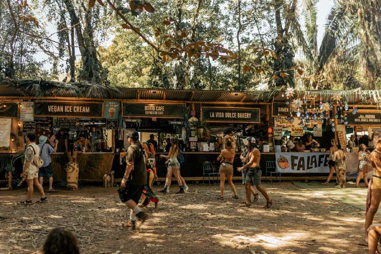 Copy of sponsors_people_4th_@eltepocate 15 (1) Copy of sponsors_people_4th_@eltepocate 15 (1)