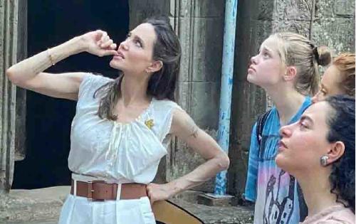 angelina jolie 5 angelina jolie 5