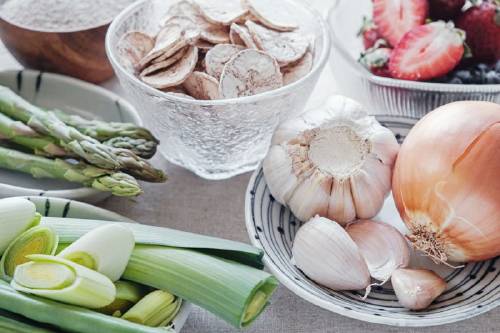 Prebióticos: alimenta tu flora bacteriana y mejora tu salud