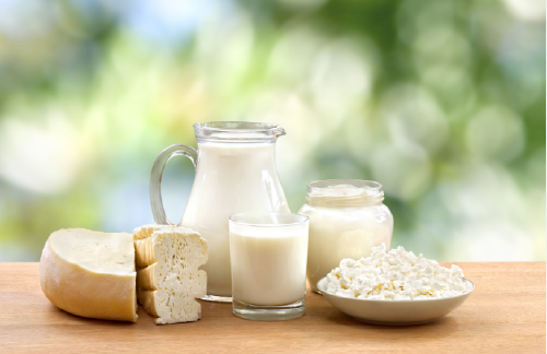 leche 7 alimentos que te ayudan a mantener una buena salud dental