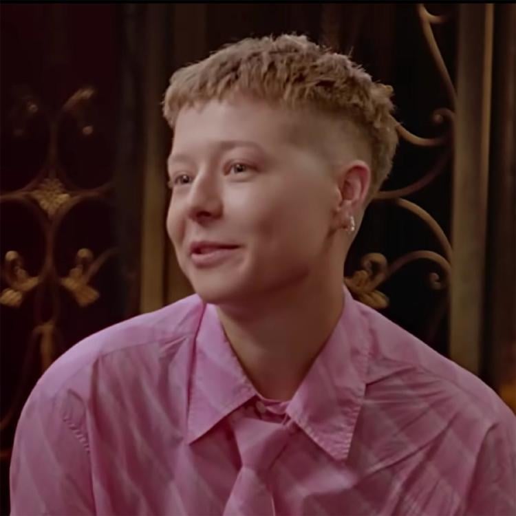 emma darcy2 vulture emma darcy2 vulture