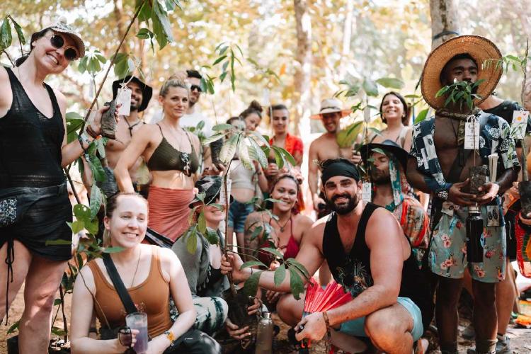 Copy of Tree Planting Ceremony_@corie__bee_Thurs07_50_1411 (1) Copy of Tree Planting Ceremony_@corie__bee_Thurs07_50_1411 (1)