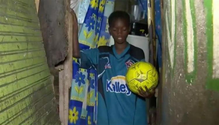 niño futbol2 niño futbol2