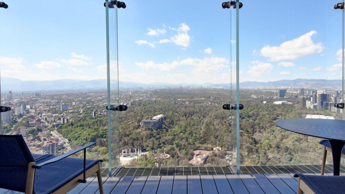 Marriot Hotel CDMX Marriott International, uno de los gigantes en la industria hotelera, asumió una conducción decidida en la adopción de prácticas sustentables.