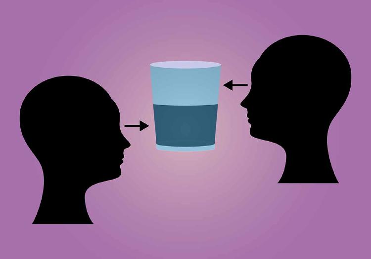 vaso de aguaAdobeStock_554228215 vaso de aguaAdobeStock_554228215