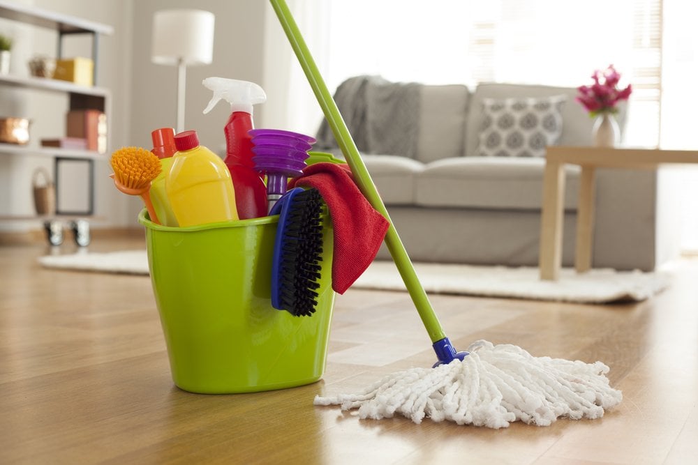 Los productos de limpieza contaminan el aire de tu hogar