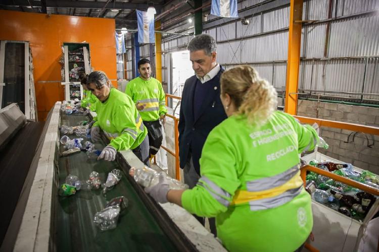 GCBA La propuesta de origen armenio está destinada a alumnos de entre 12 y 18 años, y busca promover el aprendizaje autónomo.