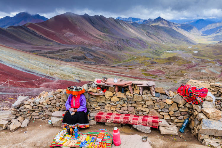 montaña siete colores vinicunca arcoiris peru