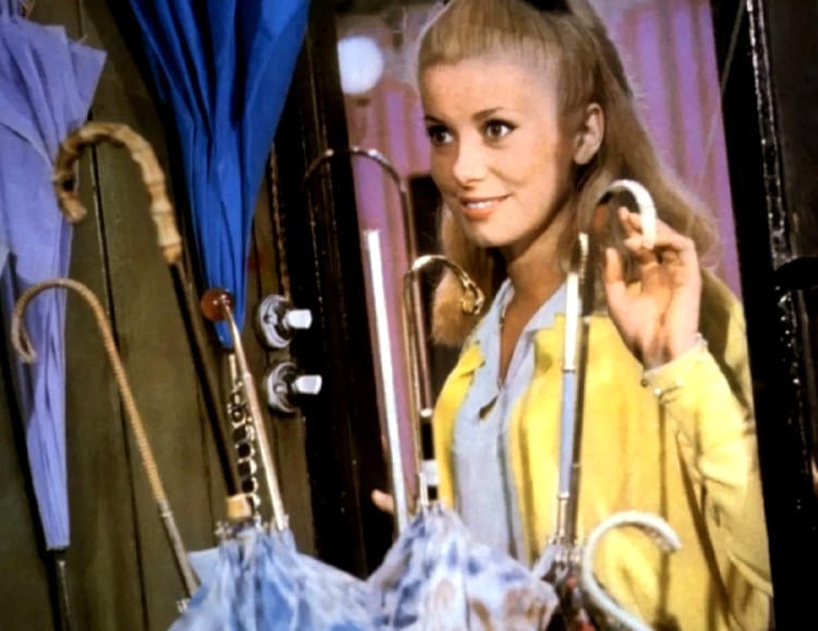 PARAGUAS DE CHERBURGO PARAGUAS DE CHERBURGO