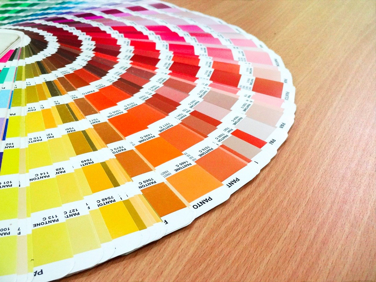 pantone pantone