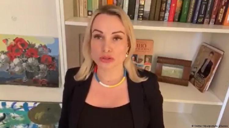 Marina Ovsianikova periodista rusa Marina Ovsianikova periodista rusa