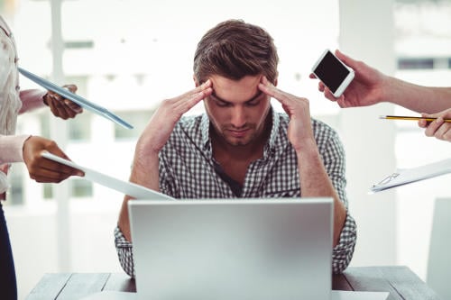¿Te sientes agobiado? Aplica estas 3 claves para desactivar tu tirano