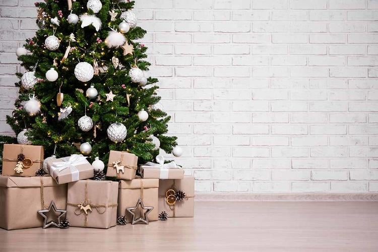 arbol navidad AdobeStock_297120322