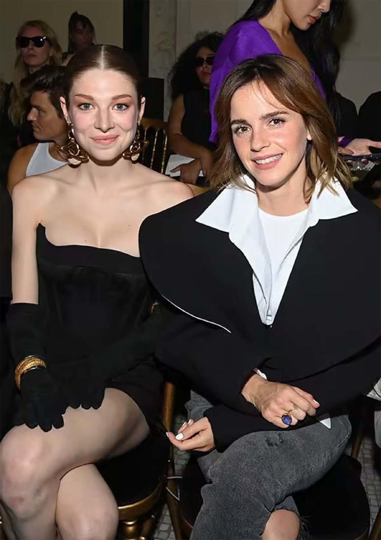 emma watson desfile3 emma watson desfile3