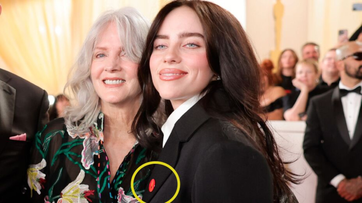 oscar 2024 pin rojo_2 oscar 2024 pin rojo_2