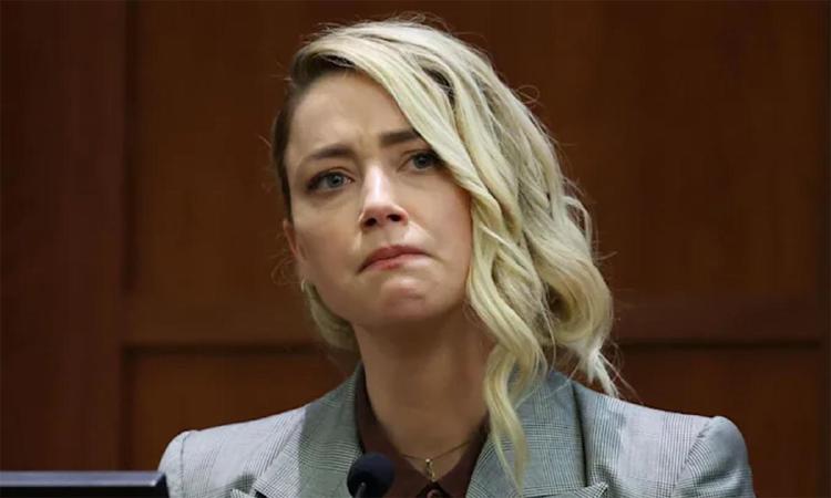 AMBER HEARD HOLA AMBER HEARD HOLA