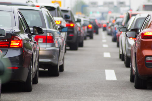 Reino Unido a un paso de prohibir la venta de automóviles a gasolina y diésel