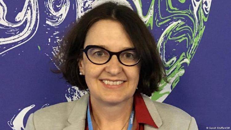 59797624_403 59797624_403