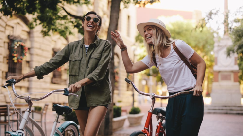 bicicleta Dos mujeres en bicicleta
