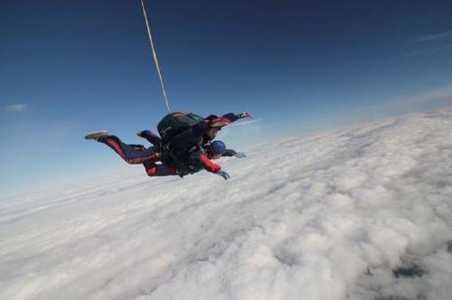 abuelita paracaidas4 abuelita paracaidas4