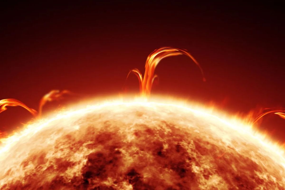 Primer plano del Sol que muestra la actividad de la superficie solar y la coronaGetty Images