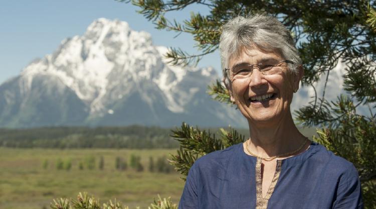 Yolanda Kakabadse Yolanda Kakabadse