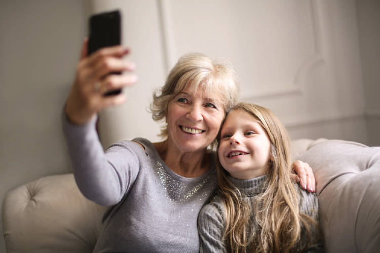 las mujeres heredan la genética y el temperamento de parte de su abuela materna